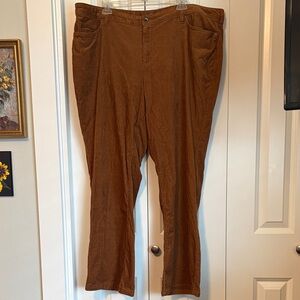 Women’s Corduroy Pants in Rich Brown